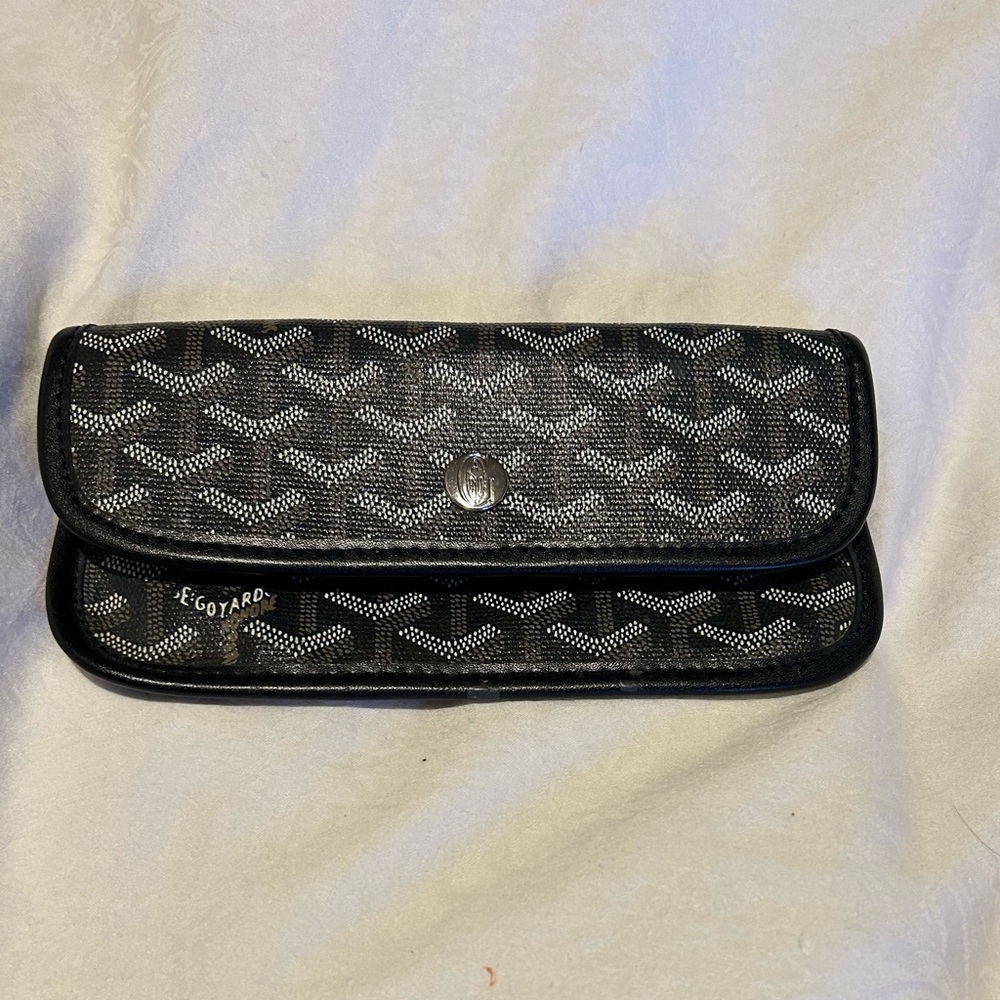 Wallet/pouch